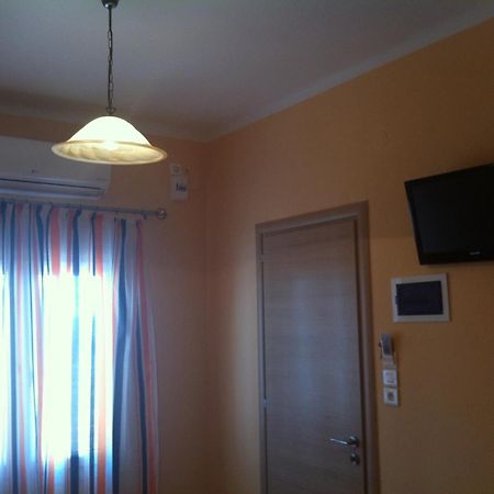 Melissa Rooms Agios Kirykos  Exterior photo
