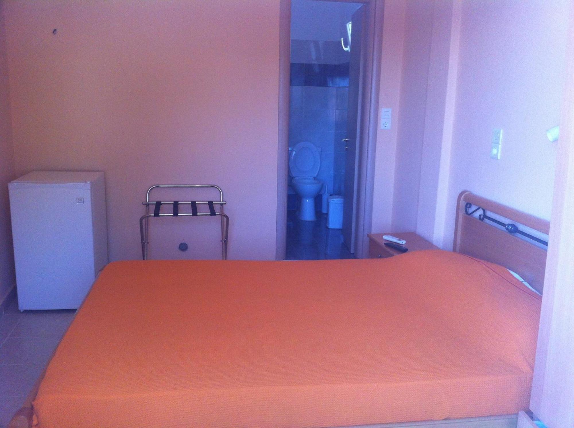 Melissa Rooms Agios Kirykos  Exterior photo