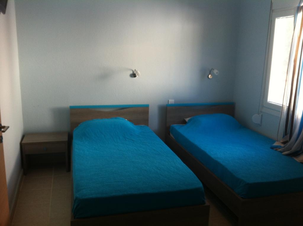 Melissa Rooms Agios Kirykos  Room photo