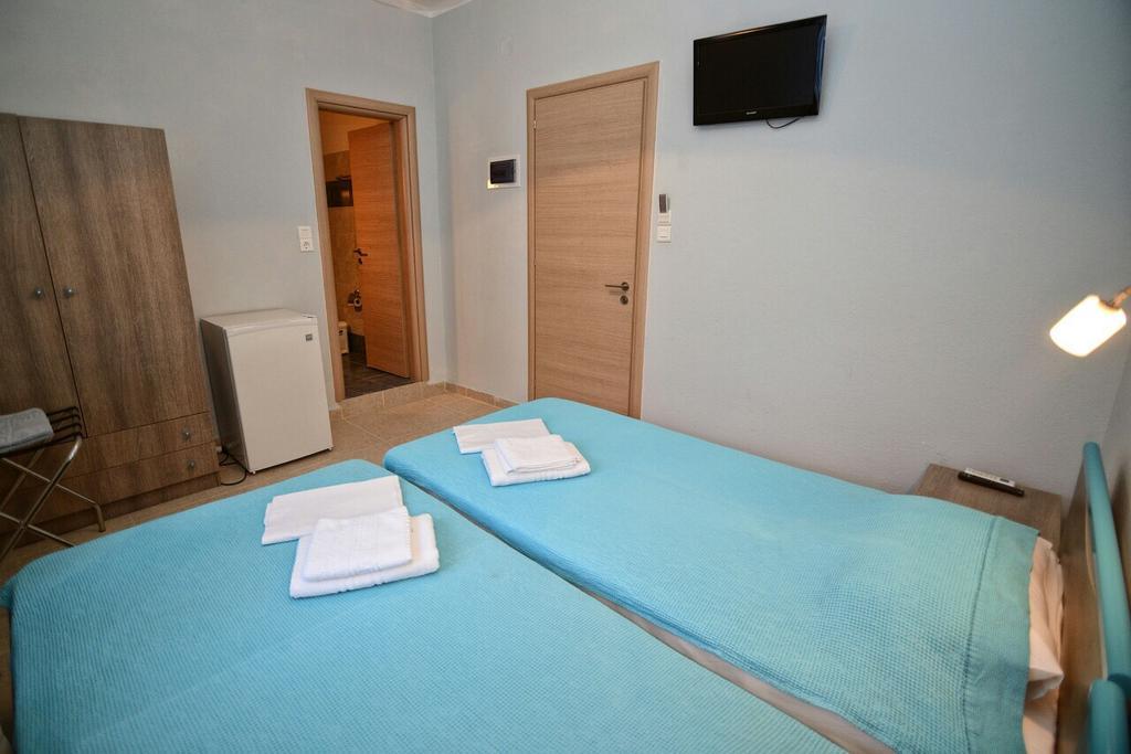 Melissa Rooms Agios Kirykos  Exterior photo